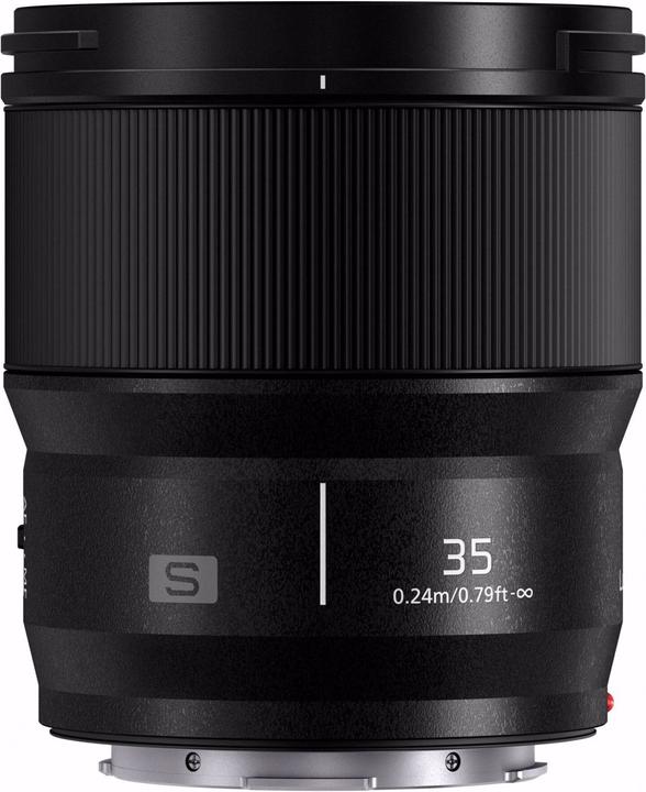 Panasonic Lumix S 35mm f/1.8 (L-mount, Full-frame)