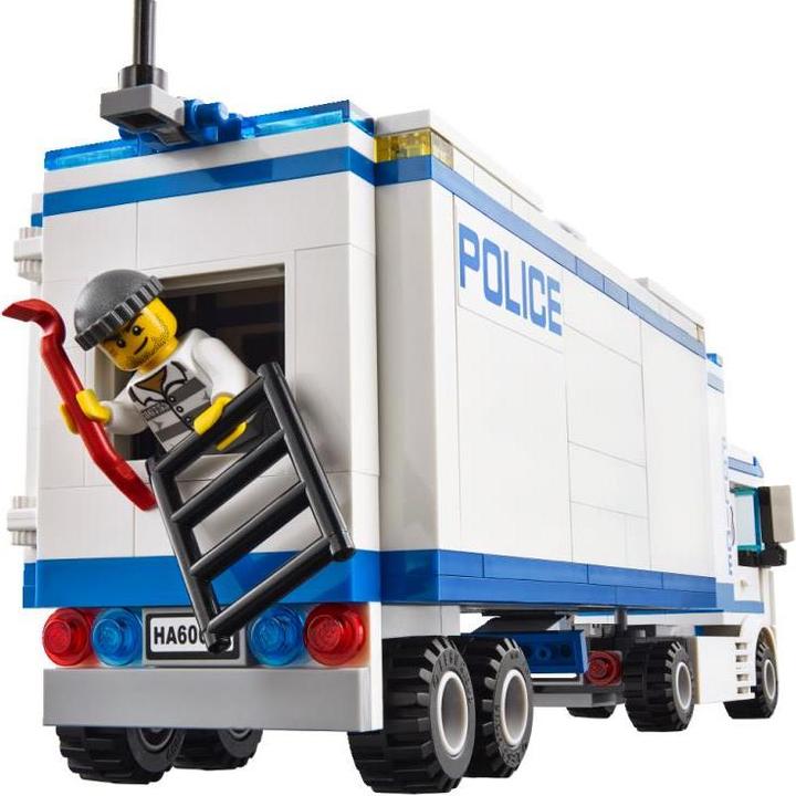 Actual product image LEGO City Mobile Police Unit (60044, LEGO City)