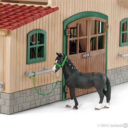 Actual product image Schleich Horse farm with accessories