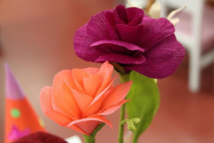 Actual product image Werola Florist crepe paper, 50 x 250 cm, 128 g/m², colourfast (128 g/m², 1 x)