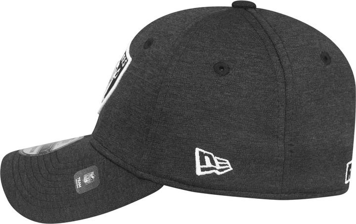 Actual product image New Era 39Thirty Cap - SHADOW TECH Las Vegas Raiders - L/XL (L)