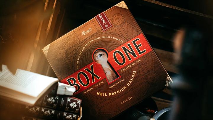 Immagine prodotto Theory11 BOX ONE Neil Patrick Harris (Inglese)