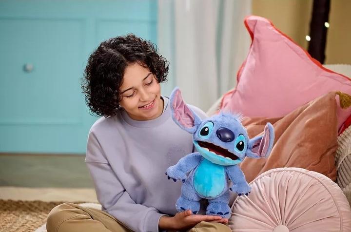Actual product image VTech Real FX Chatty Stitch