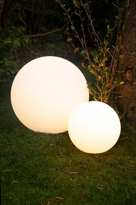 Actual product image 8 seasons design Globe (800 lm, E27, IP44)