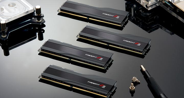 Image du produit G.Skill Trident Z5 RGB (2 x 16GB, 6000 MHz, RAM DDR5, DIMM)