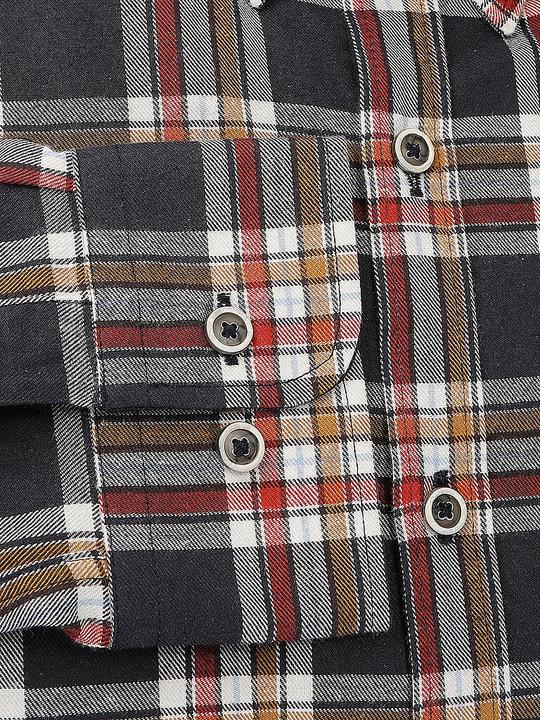 Actual product image BRAX Daniel T-Shirt Long Sleeve Deep Pine (S)