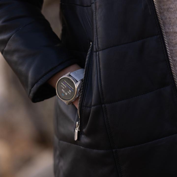 Produktbild Garmin Fenix 7S Pro Sapphire Solar Edition (42 mm)
