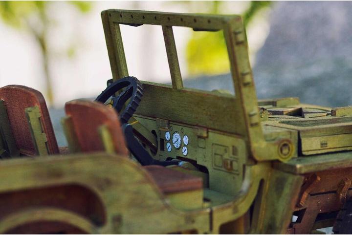 Produktbild WoodenCity Jeep