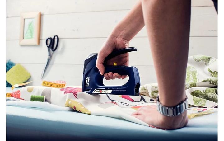 Actual product image Rapid ALU953 Hand tacker