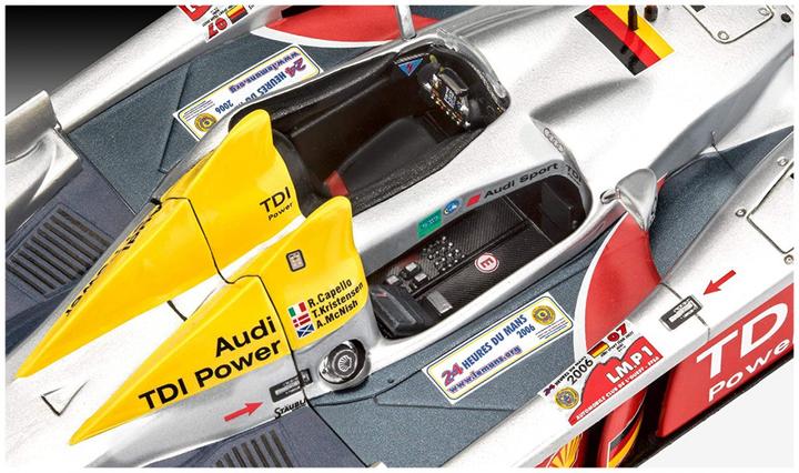 Actual product image Revell Gift Set Audi R10 TDI Le Mans + 3D Puzzle Diorama