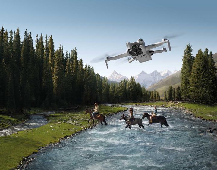 Actual product image DJI Mini 4 Pro (RC-N2) (34 min, 249 g, 48 Mpx)