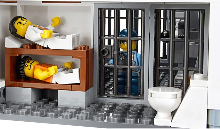 Produktbild LEGO City Polizeiquartier auf der Gefängnisinsel (60130, LEGO City)