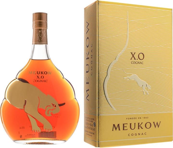Actual product image Meukow X.O. Gold Panther Cognac 40% Vol. 0,7l in gift box