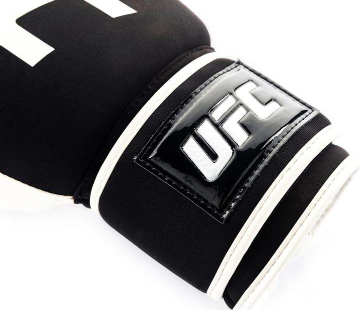 Produktbild UFC PRO Washable Fitness Glove (12 OZ, M)