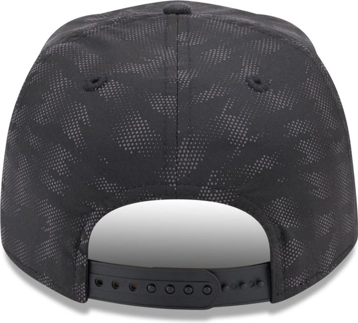 Actual product image New Era 9Fifty Stretch-Snap Cap - REFLACT Manchester United (M/L)
