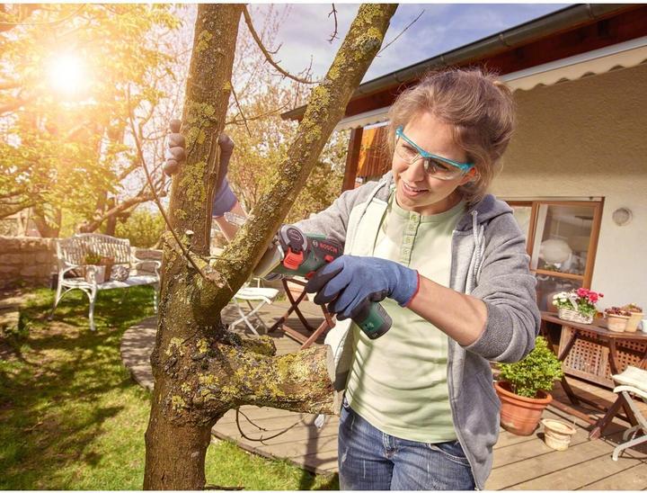 Actual product image Bosch Home & Garden EasyCut 12, without battery (Battery chain saw)