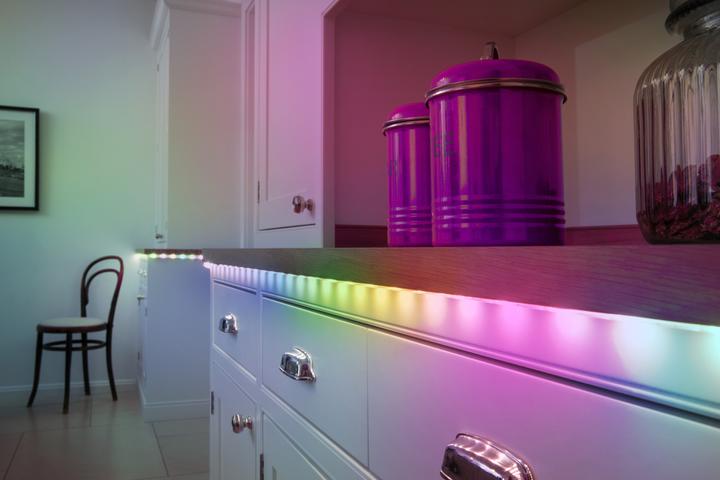 Image du produit Ledvance Bande LED intelligente WiFi "MAGIC FLEX", 3m + télécommande, RGB (Multicolore, 300 cm, Intérieur)