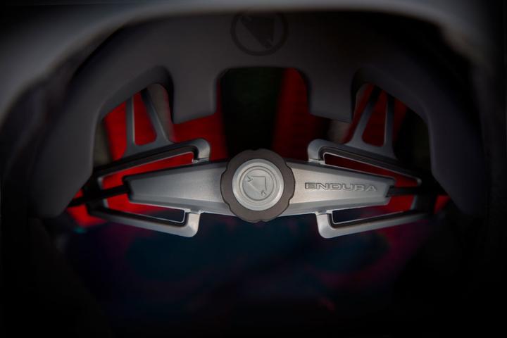 Produktbild Endura D2Z Aeroswitch Helm (58 - 63 cm)