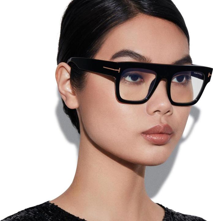 Actual product image Tom Ford FT0847
