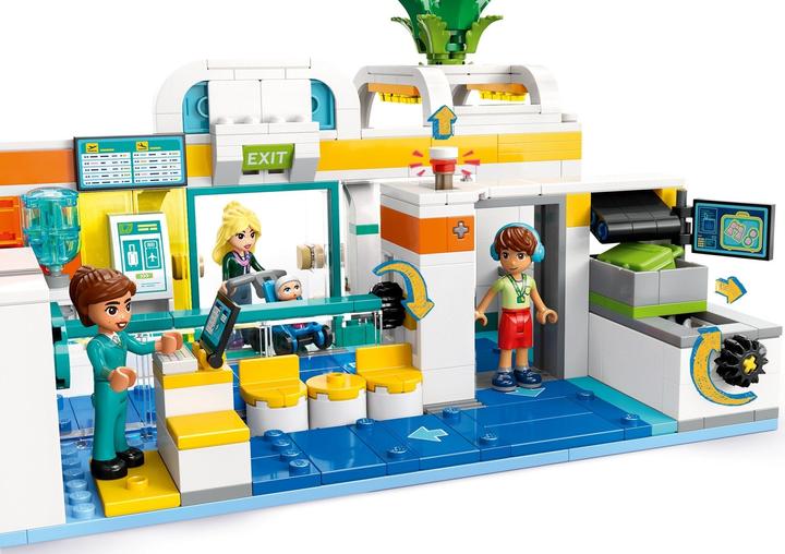 Produktbild LEGO Heartlake City Flughafen mit Flugzeug (42656, LEGO Friends)