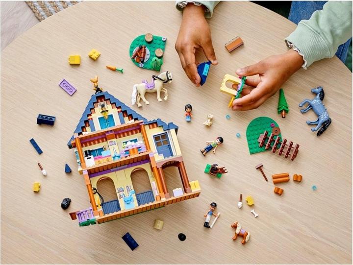 Produktbild LEGO Reiterhof im Wald (41683, LEGO Friends)