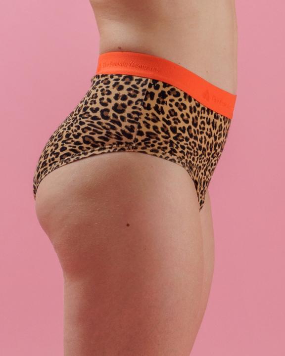 Immagine prodotto The Female Company Cotone Higwaist Leo Ultra Strong (40)