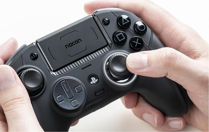 Productafbeelding Nacon Gaming Revolution 5 Pro Controller - Zwart (PS5, PS4)