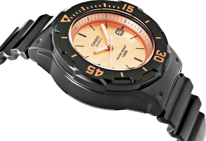 Image du produit Casio LRW-200H-9E2VDF