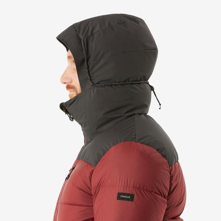 Produktbild Forclaz Daunenjacke Herren Kapuze bis -20 °C Trekking - MT900 rot (S)
