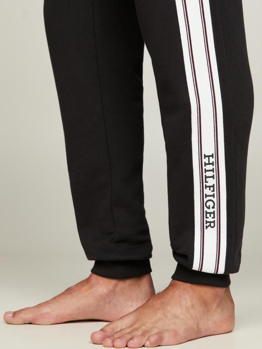 Actual product image Tommy Hilfiger Men's jogging trousers (L)