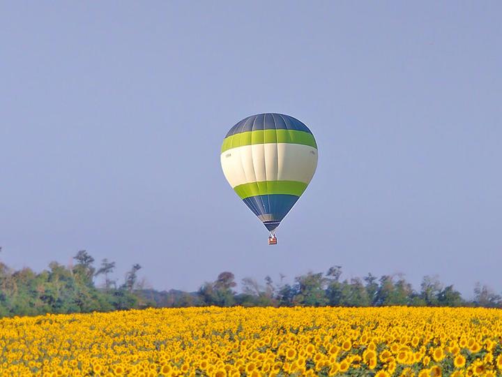 Produktbild Smartbox Flug über Norditalien: 1 Heissluftballonfahrt über Crema, Morimondo oder Mondovì (2 Pers.)