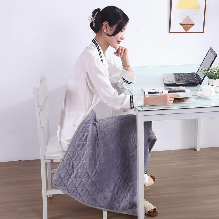 Actual product image ASMI Warm blanket (140 x 100 cm)