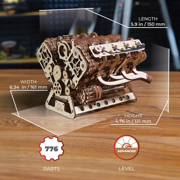 Actual product image Ugears MOTEUR V8 776PCS (FR-DE-EN-POL-ES-UKR)