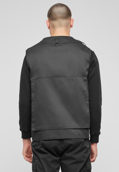 Actual product image Brandit Hunting Vest - 15961 (M)