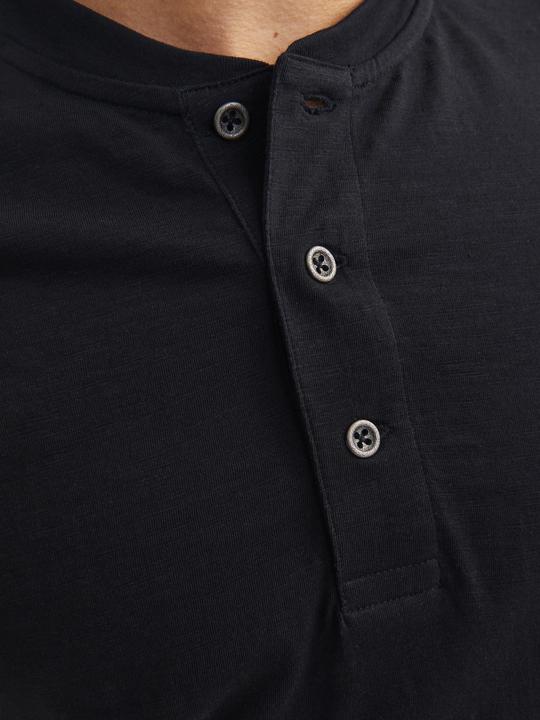 Actual product image Jack & Jones Single-coloured Grandad collar T-shirt T-shirt (L)
