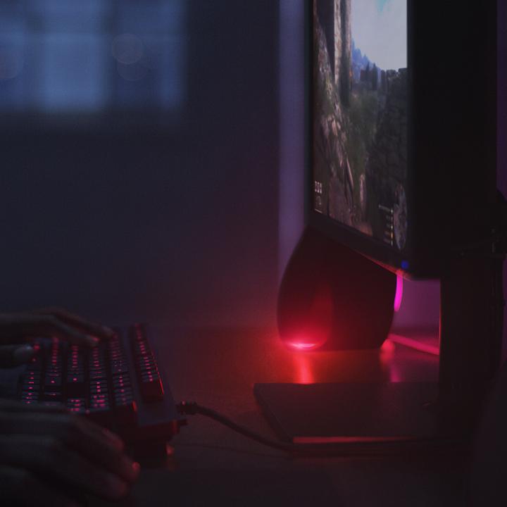 Actual product image Logitech G560