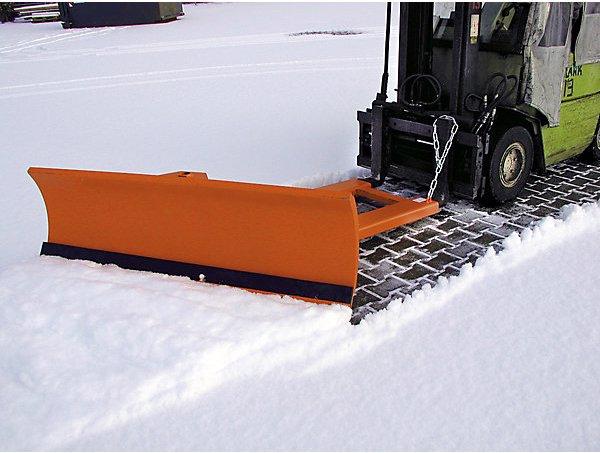 Actual product image eurokraft pro Snow plough for forklifts, with spring-loaded blade trims, blade width 1800 mm.