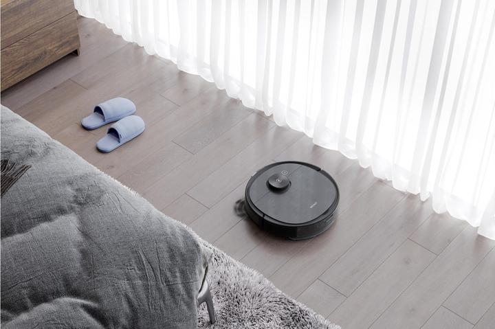 Actual product image Ecovacs Deebot Ozmo T8 AIVI (Vacuum mopping robot)