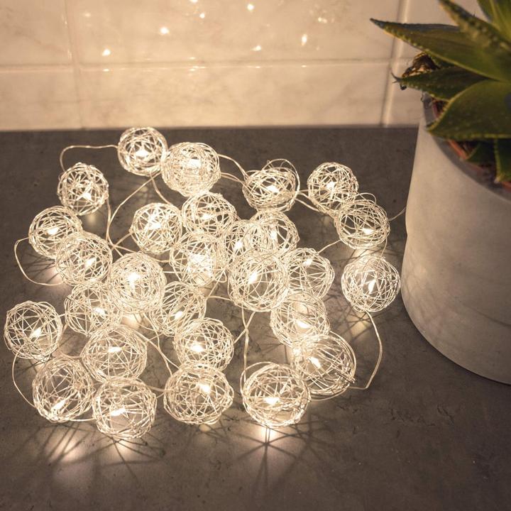 Produktbild Trenddeko LED Lichterkette Drahtkugeln Silber 20-teilig (3 m)
