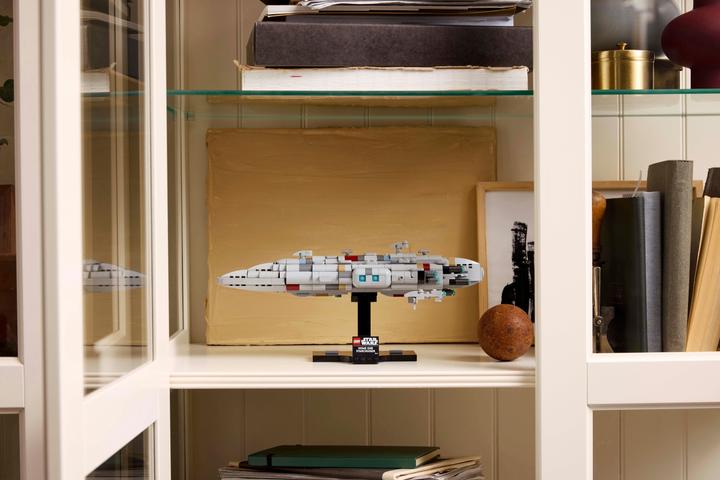 Produktbild LEGO Sternkreuzer Heimat Eins (75405, LEGO Star Wars)