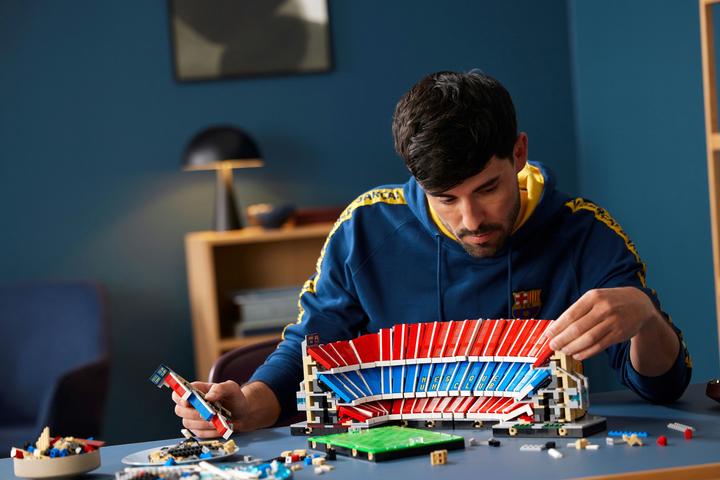 Produktbild LEGO ICONS CAMP NOU - FC BARCELONA 10284 (10284, LEGO Creator Expert, LEGO Seltene Sets)