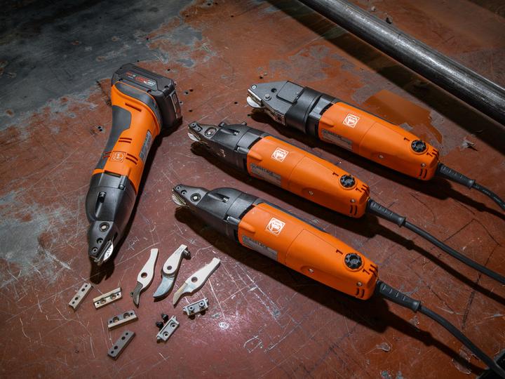 Produktbild Fein Akku-Schlitzschere bis 1,6 mm ABSS 18 1.6 E AS Set 2x 5 Ah