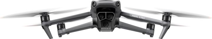 Actual product image DJI Mavic 3 Pro Fly More Combo incl. RC Pro (43 min, 958 g, 20 Mpx)