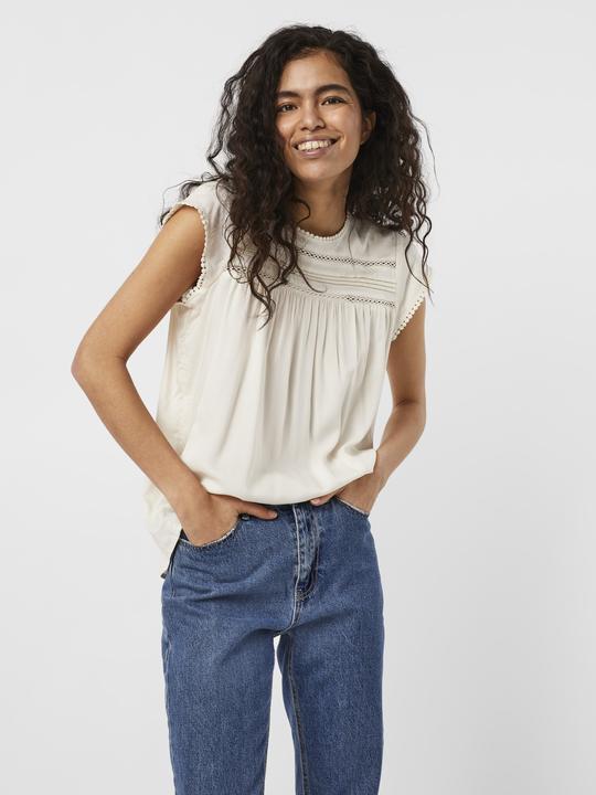 Produktbild Vero Moda Spitze Oberteil mit kurzen Ärmeln (L)