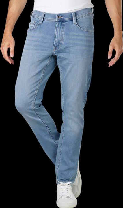 Actual product image Mustang Oregon Tapered Jeans Blue (W46/L30)
