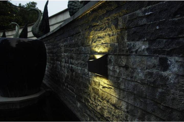 Immagine prodotto Lutec Applique a LED per esterni Bonn (1400 lm, IP54)