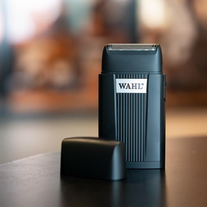 Actual product image Wahl Super Close razor