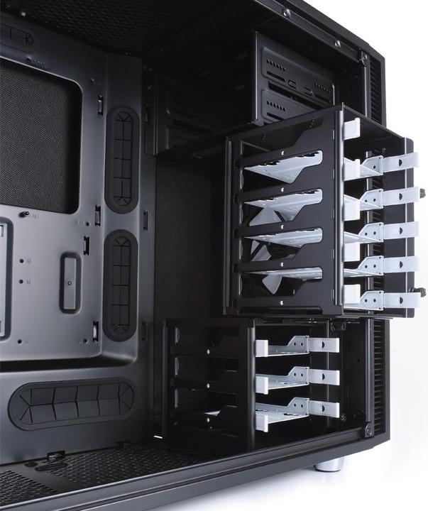 Actual product image Fractal Define R5 Black (ATX, mATX, Mini-ITX)