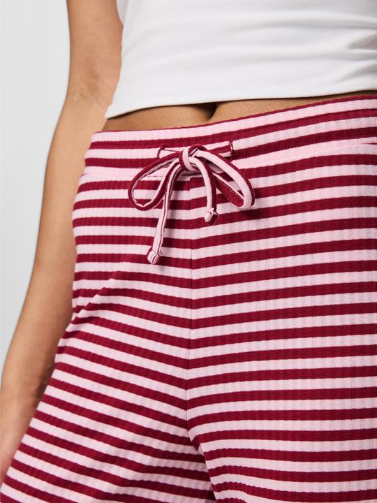 Produktbild Pieces PCLAYA Hose mit weitem Bein (M)