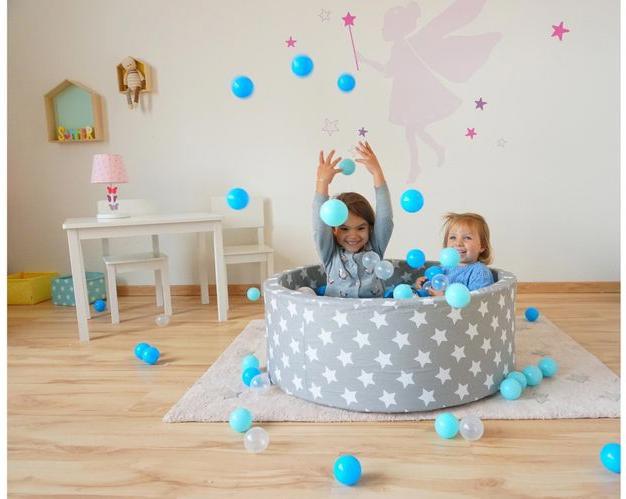 Produktbild Knorrtoys Bällebad soft - "Grey white stars" - 300 balls soft blue/blue/transparent (ca. 6cm Durchmesser)